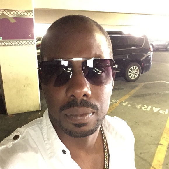 Meet your Posher, Jerrod - Picture 1 of 3